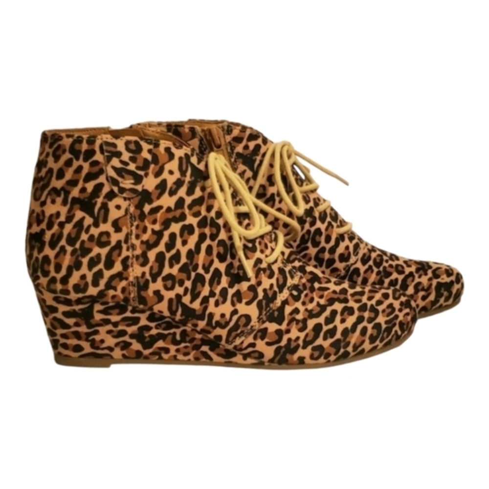 Dolce Vita DV8 Women's Animal Print Wedge Shoes -‎ Size 7
